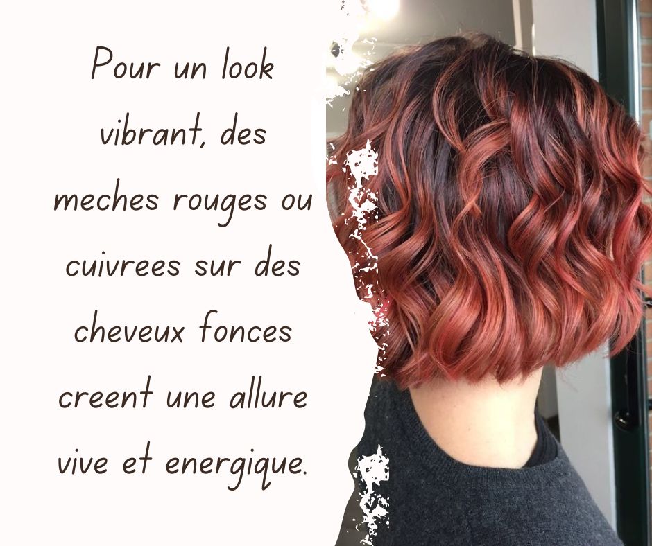 Modèle couleur mèche cheveux court